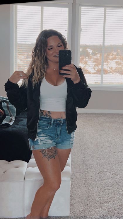 tiny93 OnlyFans picture