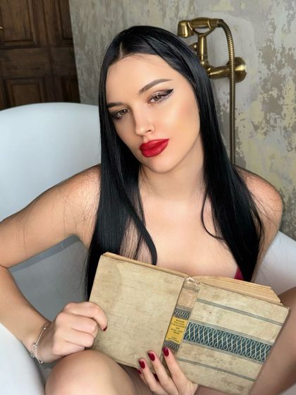 xxmillaa OnlyFans picture