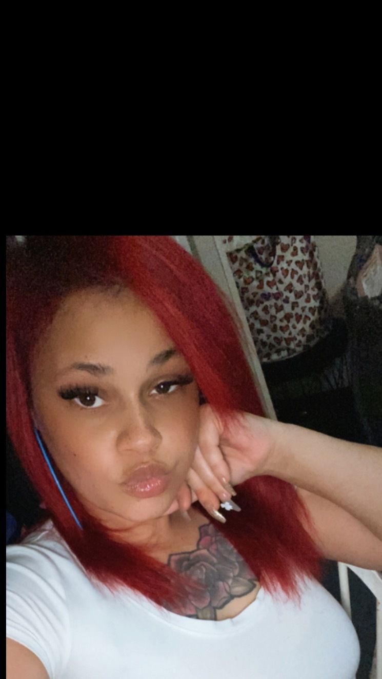nadiaredd OnlyFans profile picture
