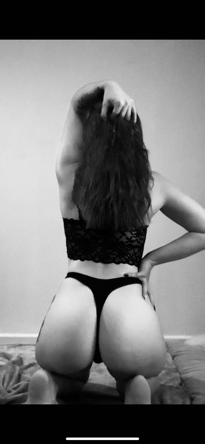 bouncy_x_brunnette OnlyFans picture