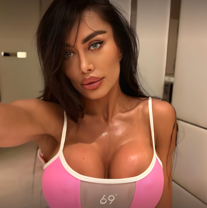 elena_buttyb OnlyFans picture