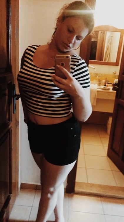 vivian9869 OnlyFans profile picture