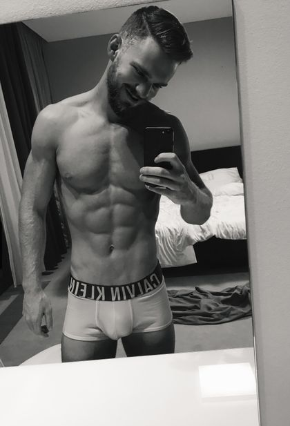 petervlk OnlyFans picture