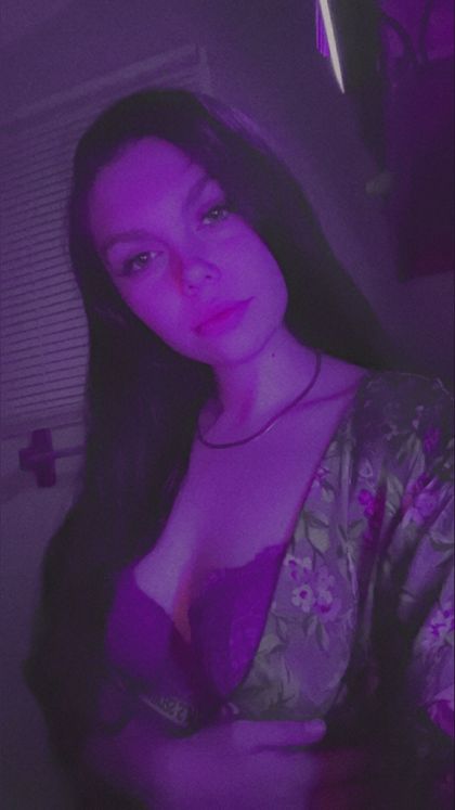 dapurpleluva OnlyFans picture