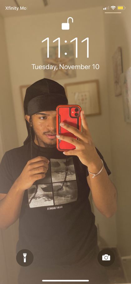 theylovearmand OnlyFans picture
