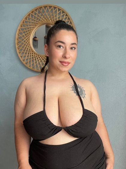 trixytaylor OnlyFans picture