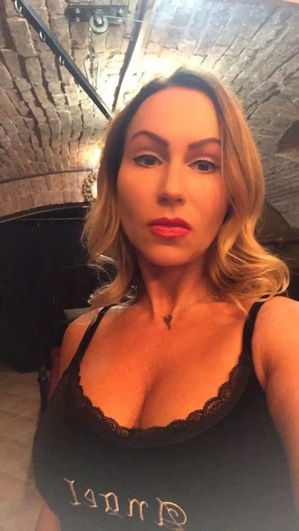 n_dominatrix OnlyFans picture