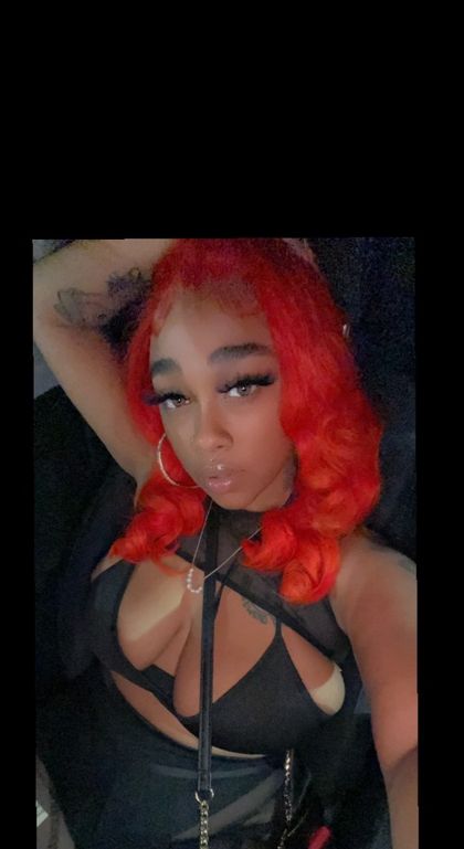 ladyyreddddd OnlyFans picture