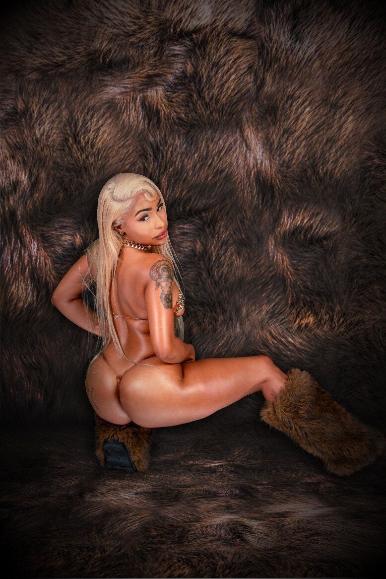 asiatsunamistarnani OnlyFans profile picture