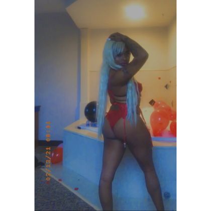therealmecca OnlyFans picture