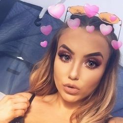 Best 18 Year Old OnlyFans Accounts paid, expensive first ...