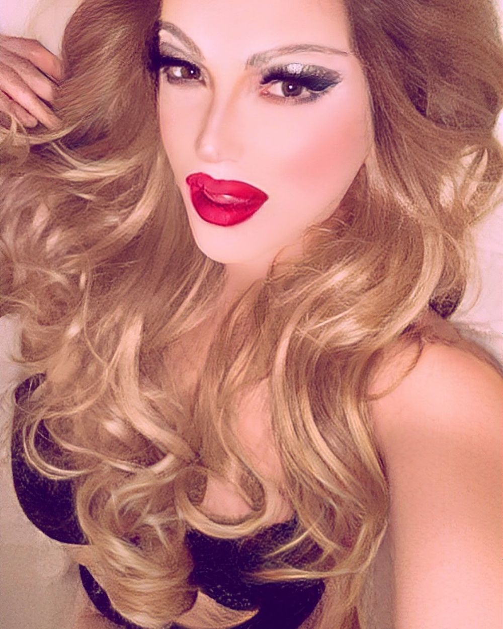 lindasurpriofficial OnlyFans profile picture