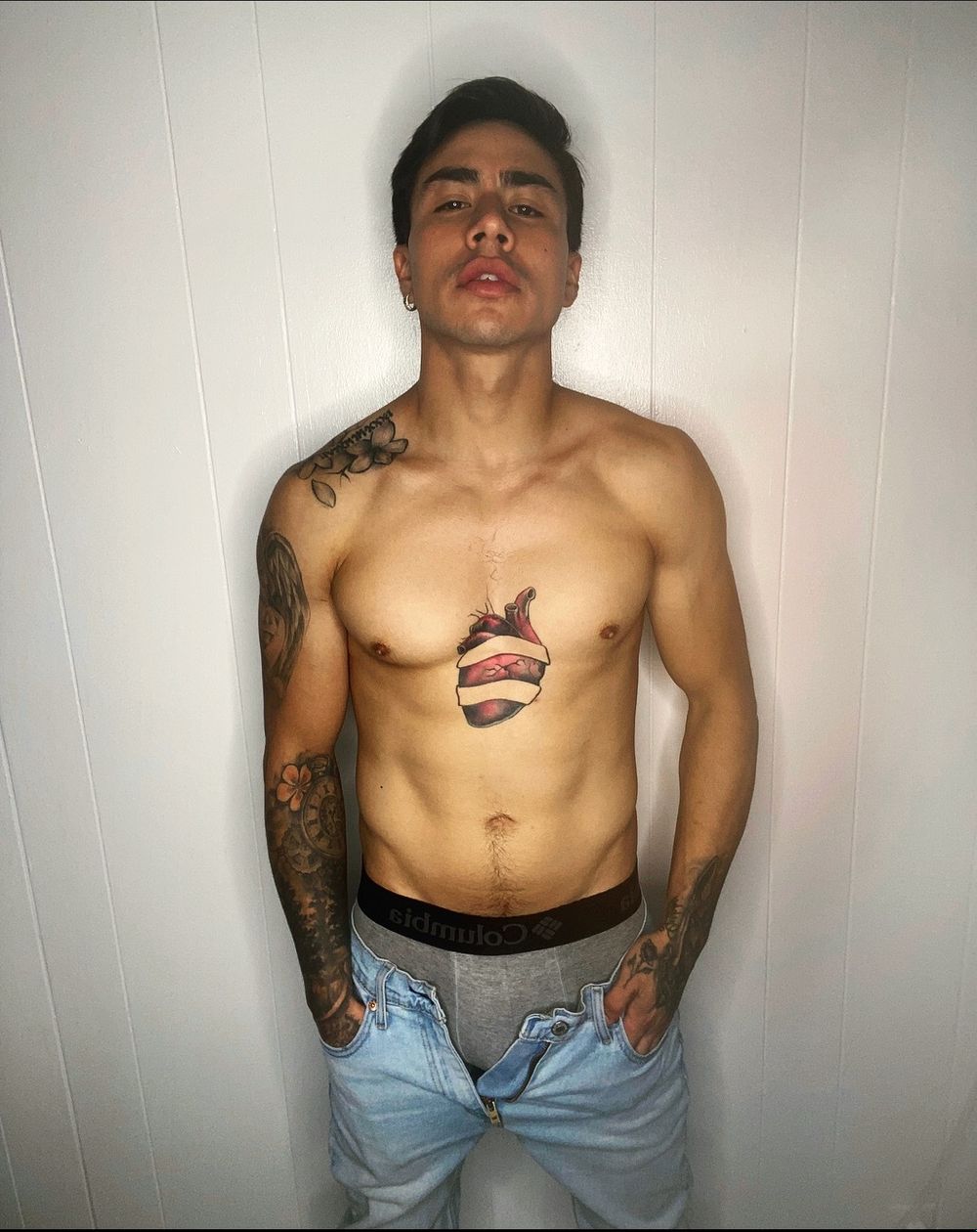 thismodel OnlyFans profile picture