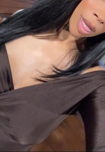 Your AMAZON domme