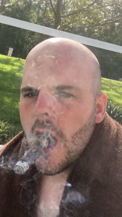 cigarpigsmoker OnlyFans picture