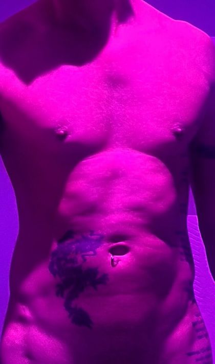 suiteddaddy OnlyFans picture
