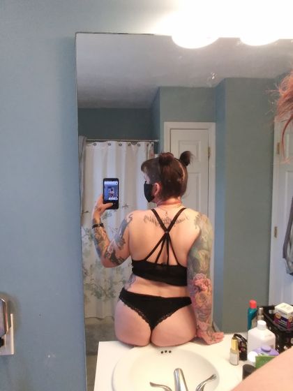 littletheybee OnlyFans picture