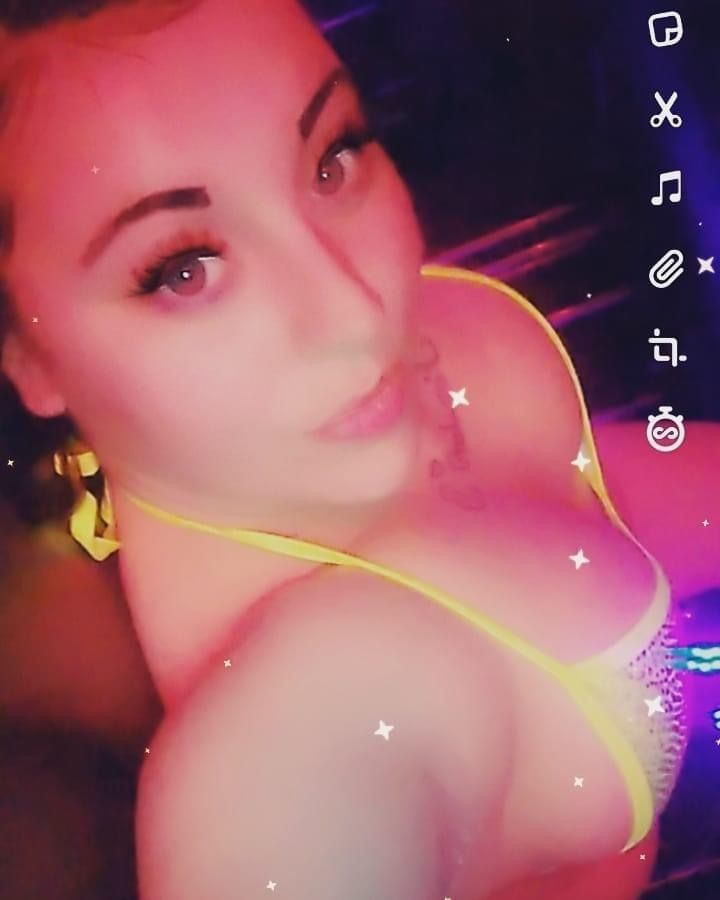calryredbaby27 OnlyFans profile picture