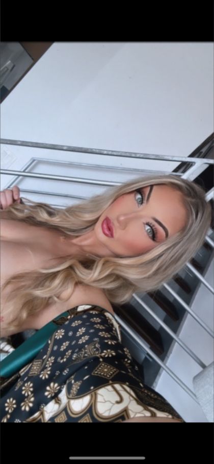 legallylyndsey OnlyFans picture