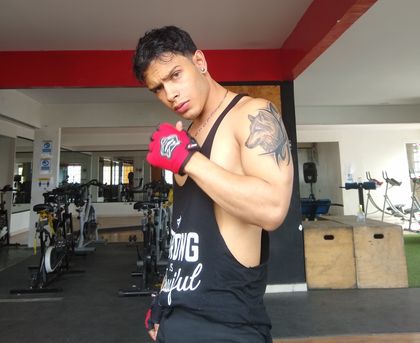 alejooroz OnlyFans picture