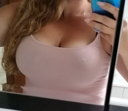 madel1nefree OnlyFans picture