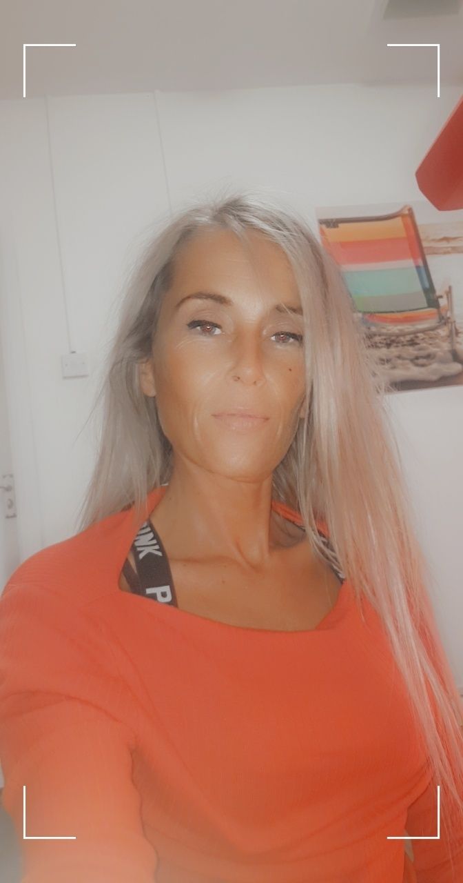 legsonher OnlyFans profile picture