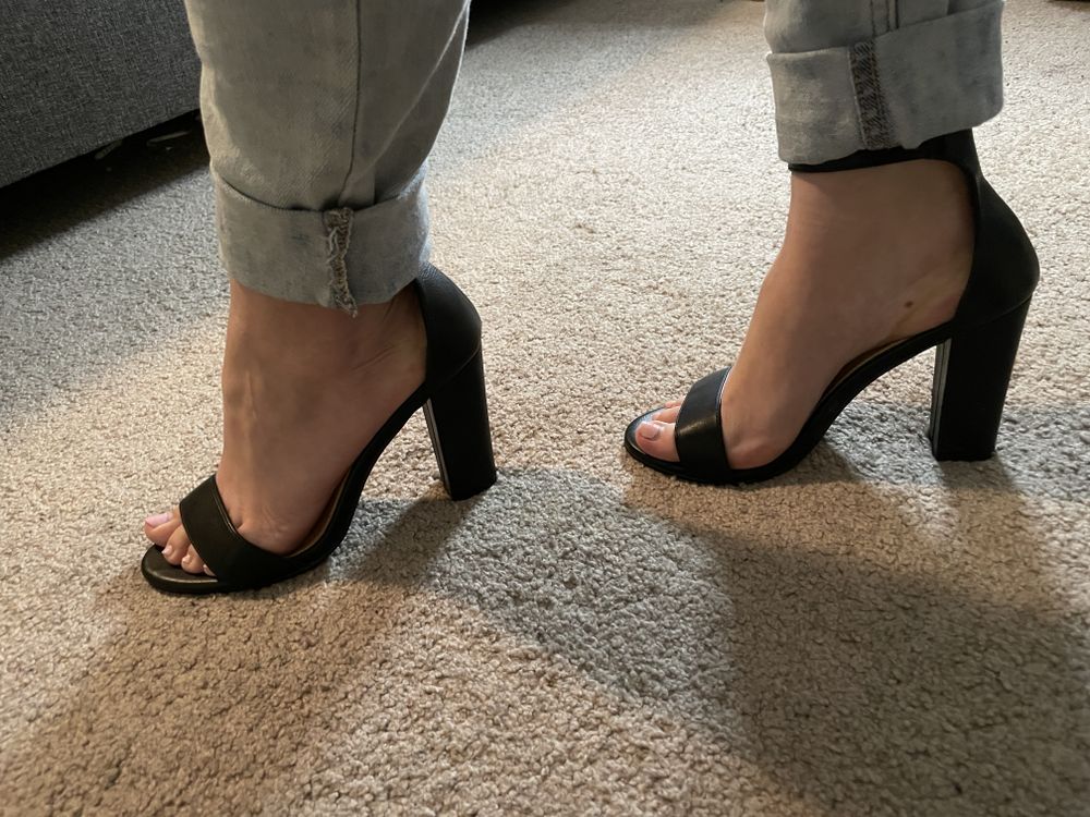 maxi_petitefeet OnlyFans profile picture