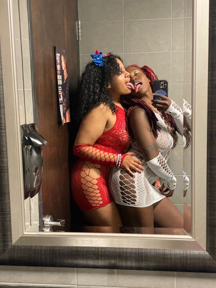 piscesandclassy OnlyFans picture