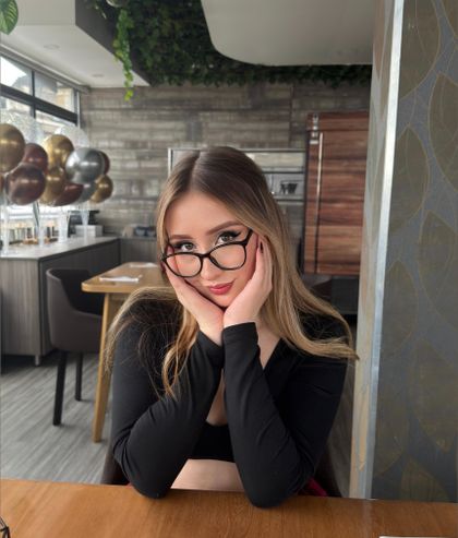 profesofi OnlyFans picture
