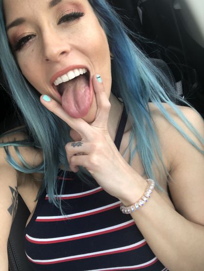 thevanessaskye OnlyFans picture