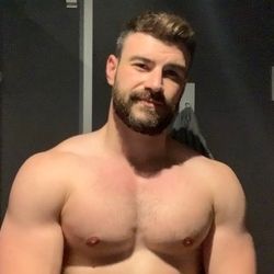 Male Best 10,000+ OnlyFans In United Kingdom, in categories Female ...