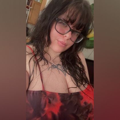 gothicniki OnlyFans picture