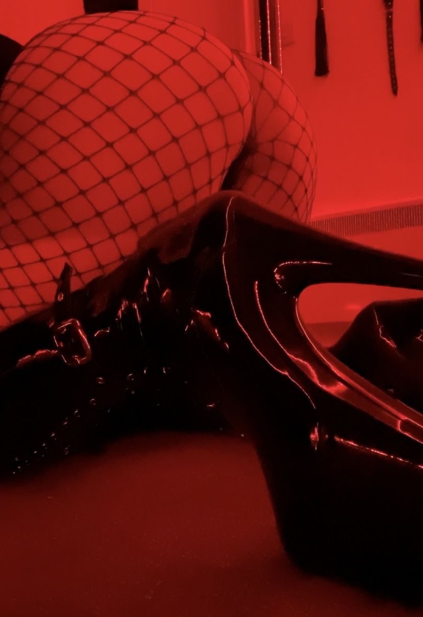 ema9595 OnlyFans profile picture