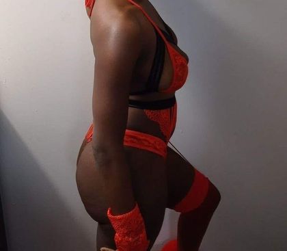 chocolategoddesspalace OnlyFans picture