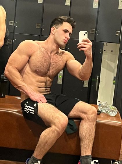 madbari OnlyFans picture