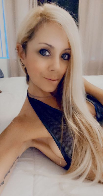 rylerinca OnlyFans picture
