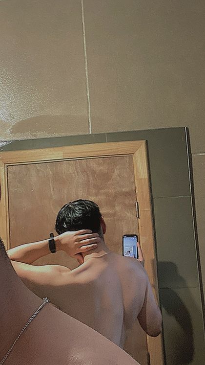 goldenb0yy OnlyFans picture