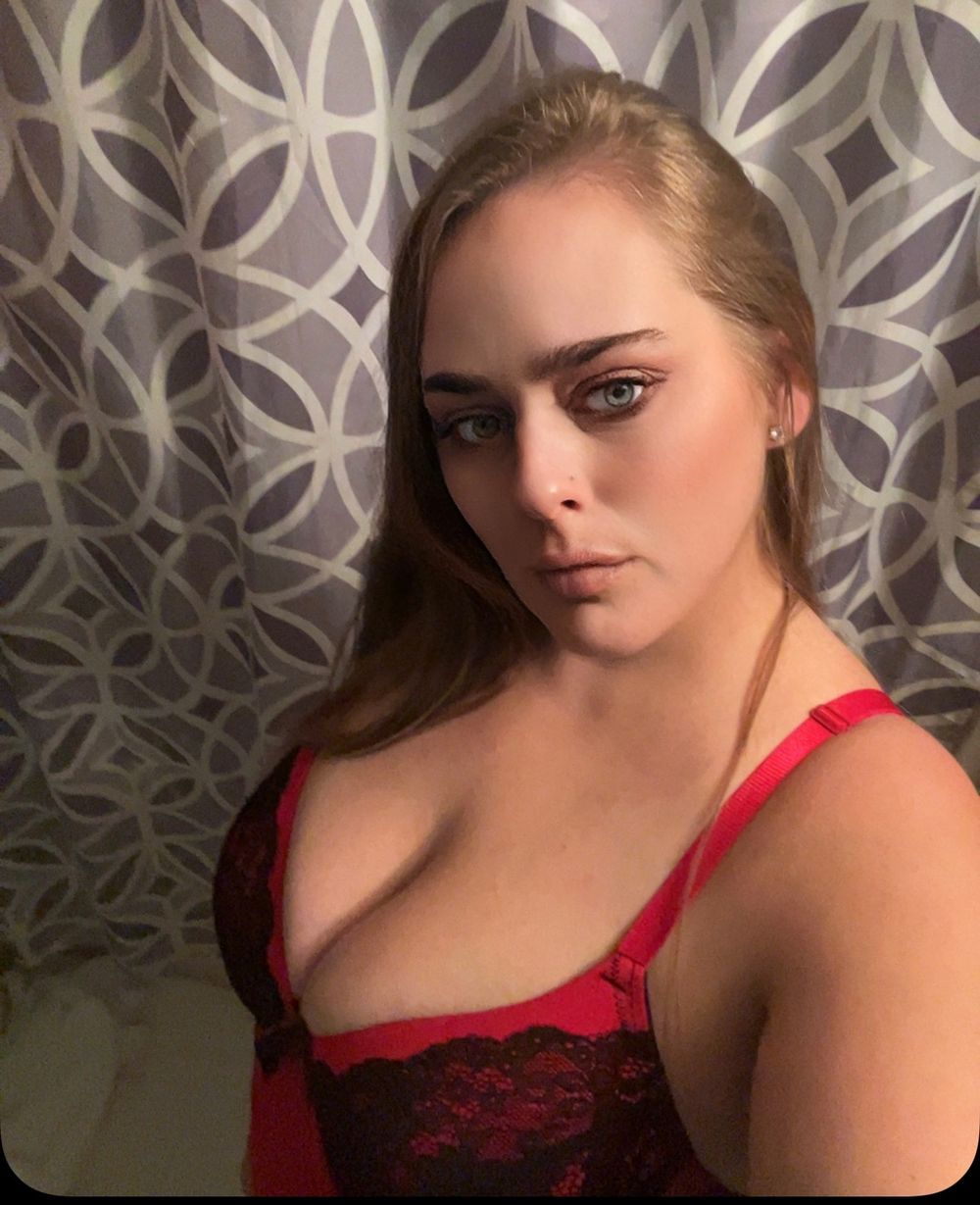 urluxuriousmoma OnlyFans profile picture