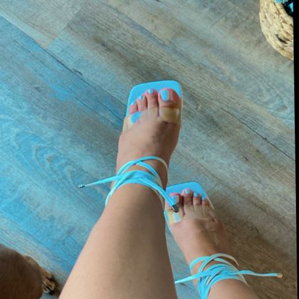 whitenailstoes92 OnlyFans picture