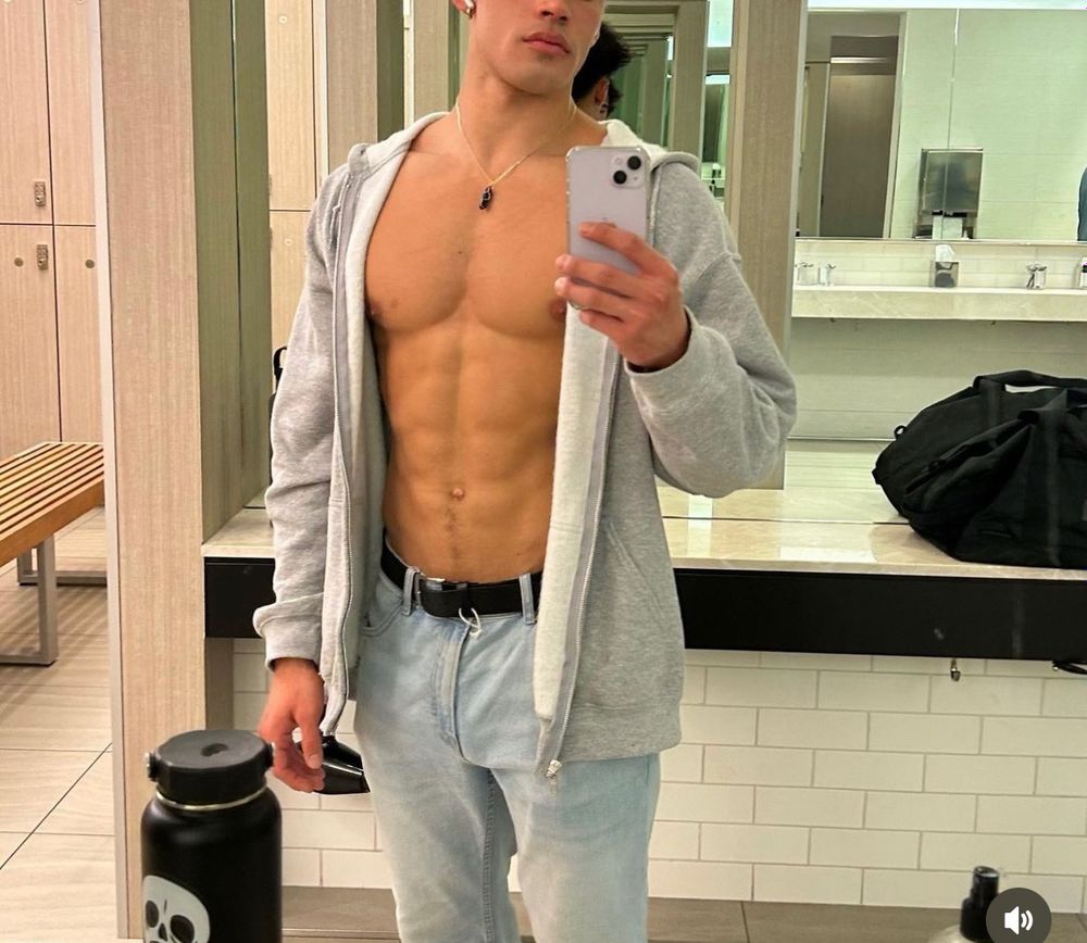 anto.24cm OnlyFans profile picture