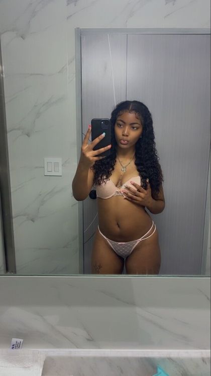 cherrythebratt OnlyFans picture