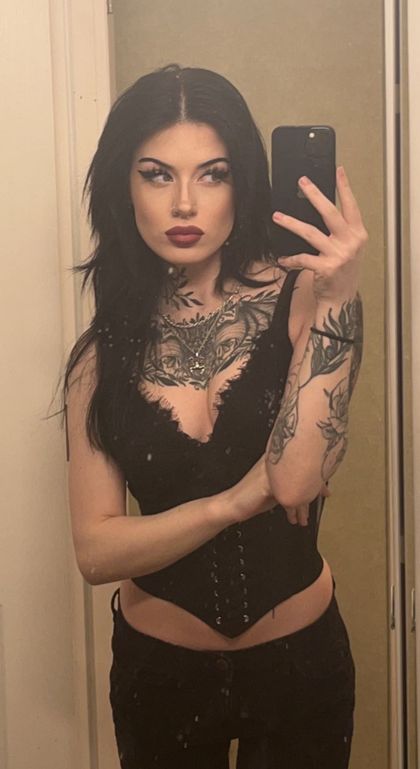 nxsedlorinz OnlyFans picture