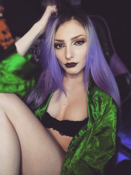 discordiathemage OnlyFans picture