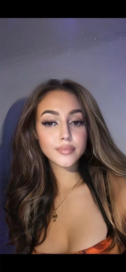 almaxoxo OnlyFans picture
