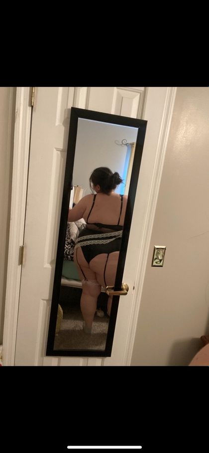 blossomlynn OnlyFans picture