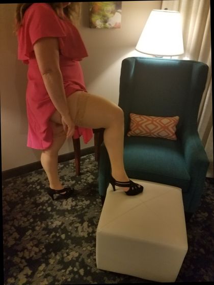 hotwifeintex OnlyFans picture