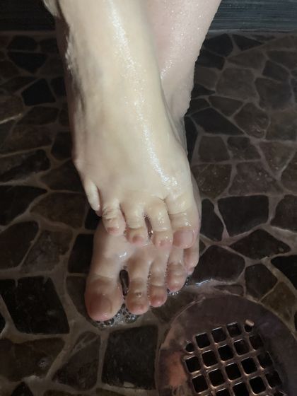 madamfootsies OnlyFans picture