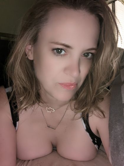 funnylily OnlyFans picture