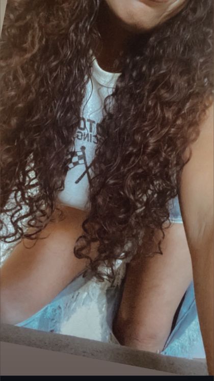 sexyarmeniansuzie OnlyFans picture