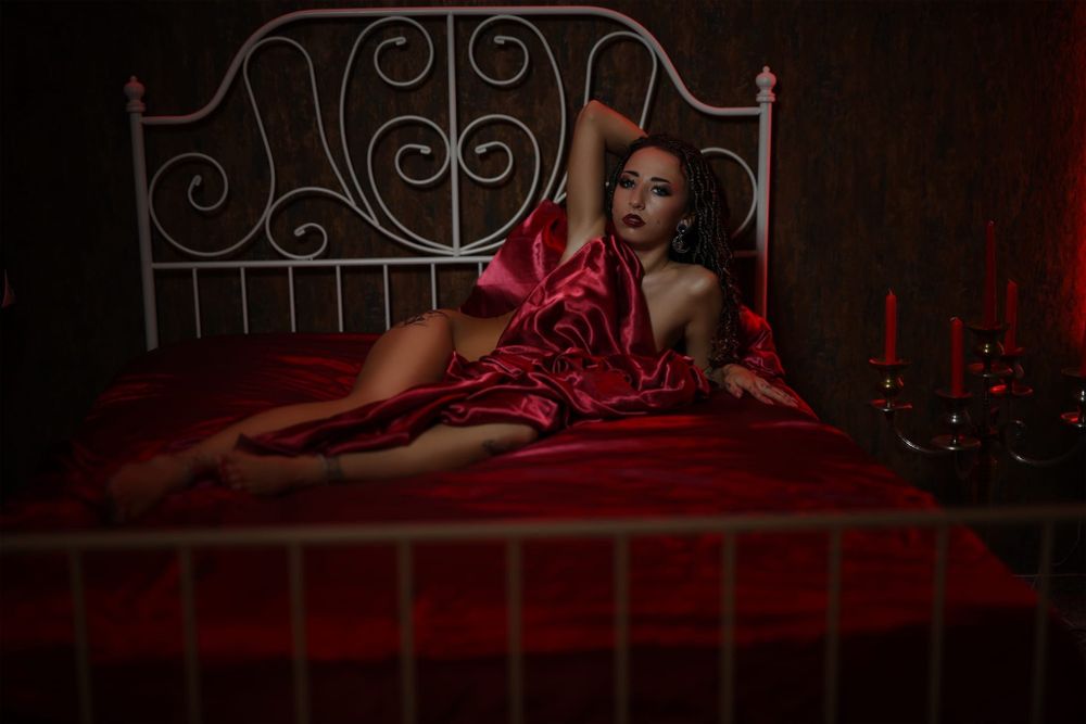 zarinlucy OnlyFans profile picture